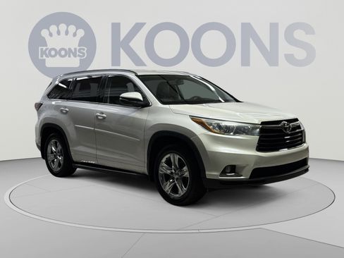 Used 2015 Toyota Highlander Limited AWD/4WD image 22