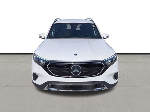 Used 2023 Mercedes-Benz EQB 300 4MATIC w/ Exclusive Package image 2
