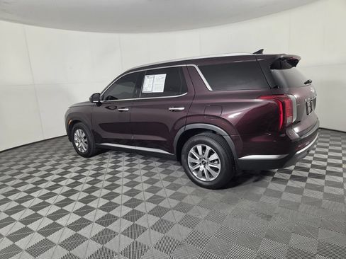 Used 2023 Hyundai Palisade SEL FWD image 6