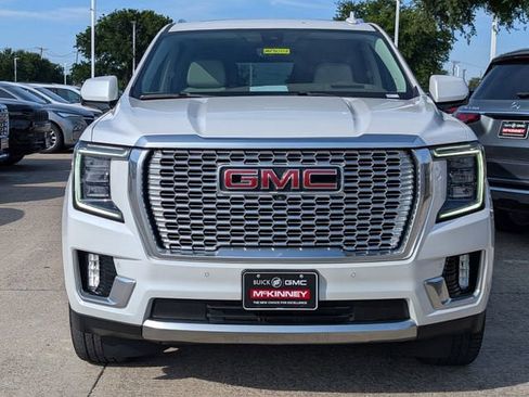 Used 2021 GMC Yukon Denali w/ Denali Premium Package AWD/4WD image 6