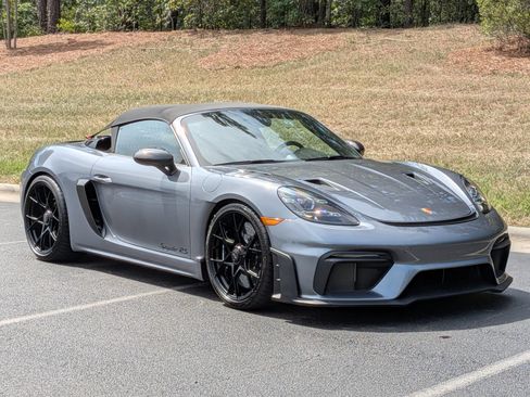 Certified 2024 Porsche 718 Boxster Spyder RS RWD image 30