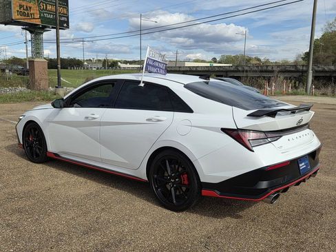 Certified 2025 Hyundai Elantra N image 6