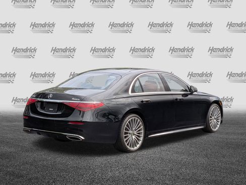 Used 2023 Mercedes-Benz S 500 4MATIC w/ AMG Line image 10