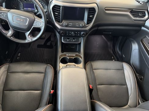 Used 2020 GMC Acadia AT4 w/ Driver Alert Package II AWD/4WD image 14