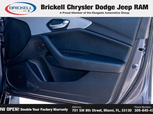 Used 2023 Acura TLX FWD image 9
