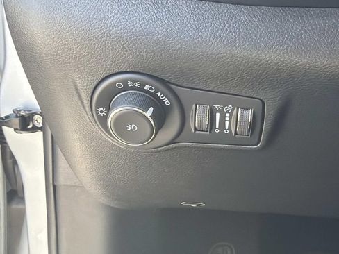 New 2026 Jeep Compass Latitude AWD/4WD image 13