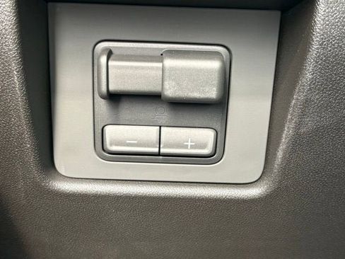 New 2026 GMC Canyon Elevation w/ Convenience Package image 27