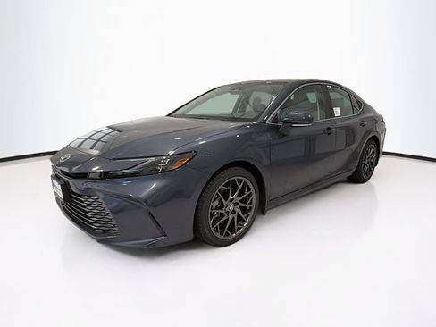New 2026 Toyota Camry XLE FWD image 3