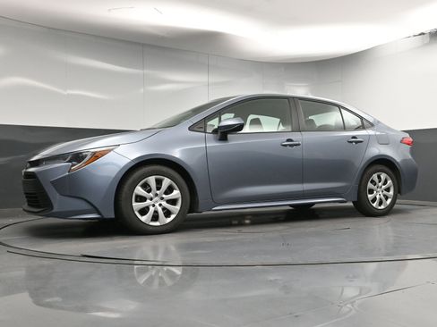 Certified 2024 Toyota Corolla LE image 23