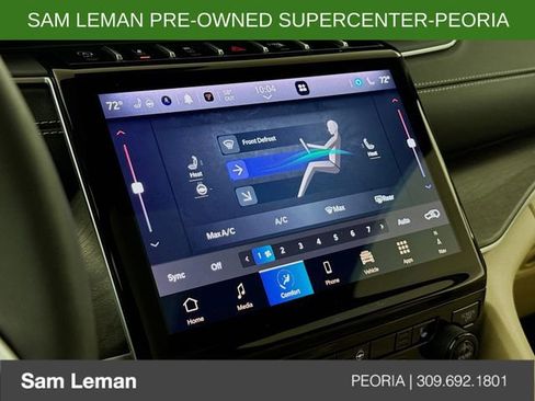 Used 2024 Jeep Grand Cherokee Limited image 16