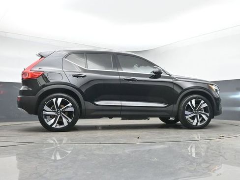 Used 2023 Volvo XC40 B5 Plus w/ Protection Package Premier AWD/4WD image 41