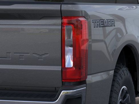New 2026 Ford F250 XLT w/ Tremor Off-Road Package AWD/4WD image 27