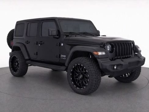 Used 2018 Jeep Wrangler Unlimited Sport S AWD/4WD image 1