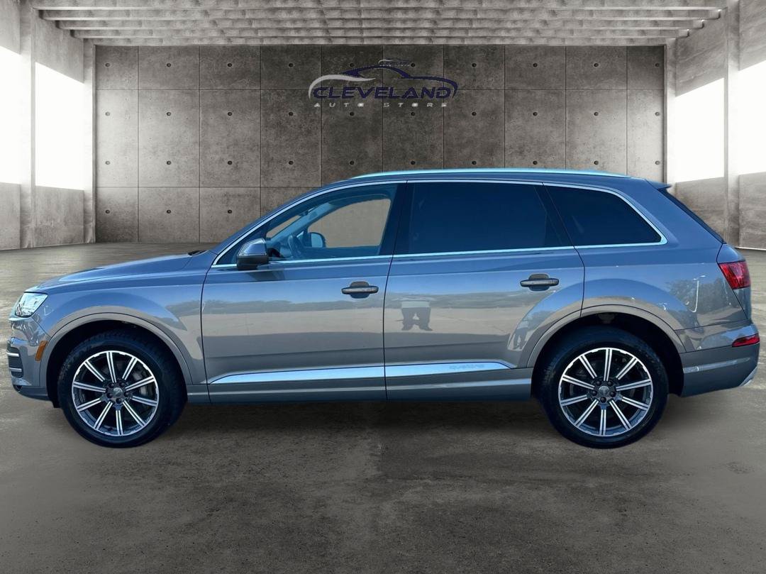 Used 2017 Audi Q7 3.0T Prestige AWD/4WD image 6