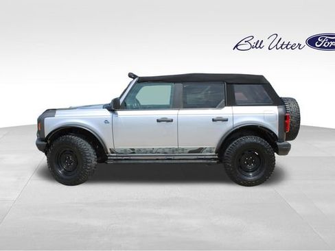 Used 2022 Ford Bronco Black Diamond AWD/4WD image 7