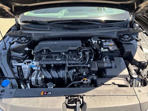 Used 2025 Kia K4 FWD image 32