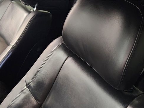 Used 2019 Jeep Grand Cherokee Altitude image 14