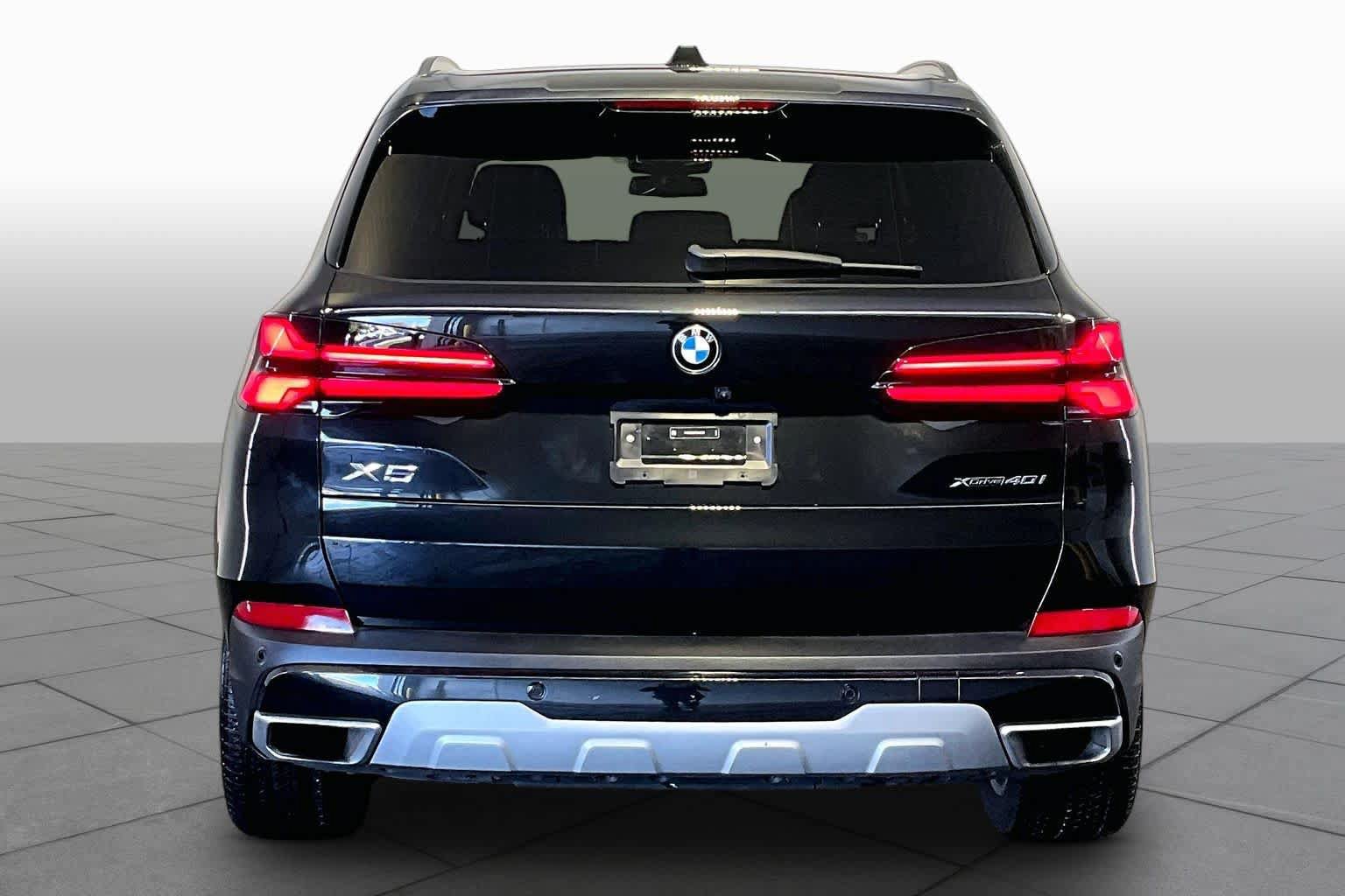 Used 2026 BMW X5 xDrive40i AWD/4WD image 5