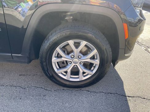 Used 2021 Jeep Grand Cherokee L Limited image 11