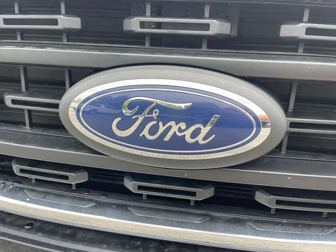 Used 2023 Ford F150 XLT w/ Trailer Tow Package AWD/4WD image 10