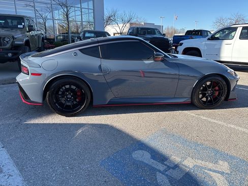 Used 2024 Nissan Z NISMO w/ Floor Mat Package image 30