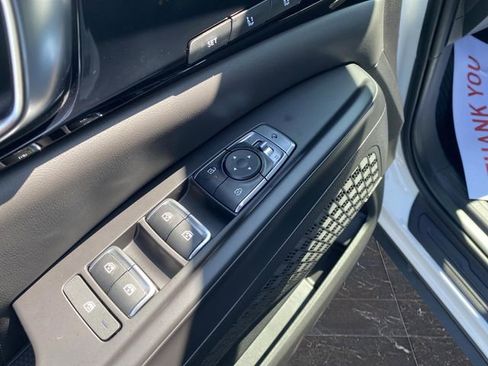 New 2026 Kia Carnival SX Prestige image 37