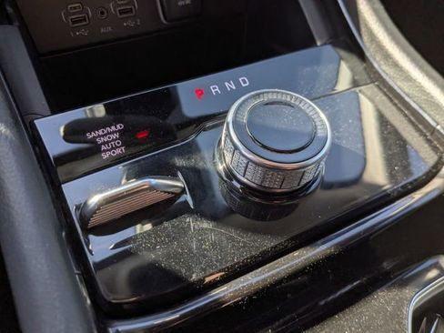 Used 2023 Jeep Grand Cherokee L Limited w/ Black Appearance Package image 20