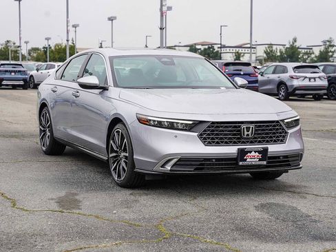 New 2025 Honda Accord Touring image 3