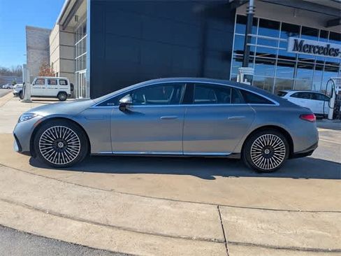 Used 2023 Mercedes-Benz EQS 580 4MATIC Sedan image 6