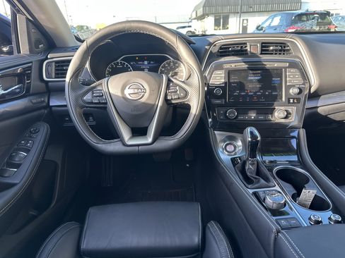 Used 2023 Nissan Maxima Platinum w/ Sport Mat Group image 15
