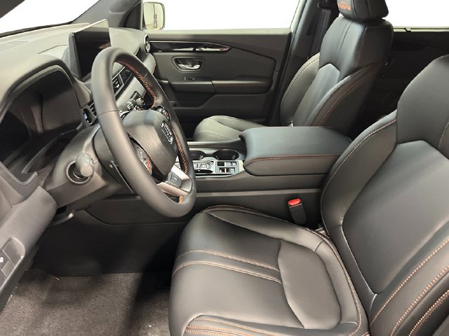 New 2026 Honda Pilot TrailSport image 16