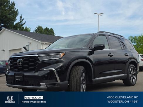 Certified 2023 Honda Pilot Touring image 5