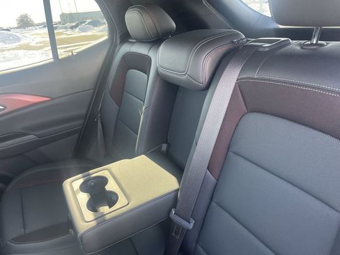 Used 2024 Chevrolet Equinox EV RS image 36