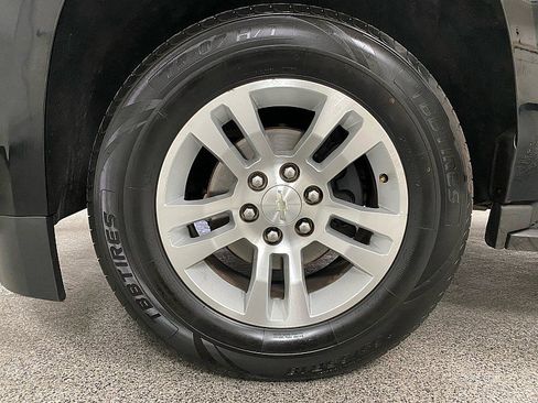 Used 2015 Chevrolet Tahoe LS image 22