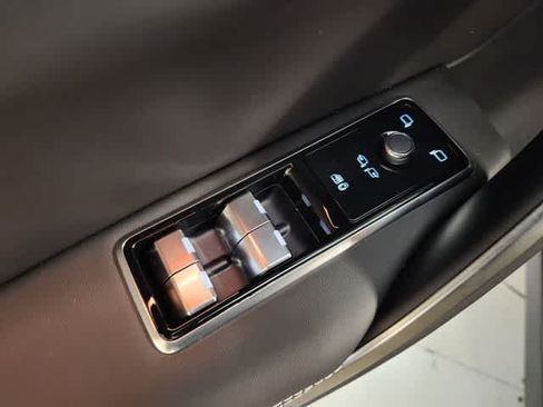 New 2026 Jaguar F-PACE R-Dynamic S AWD/4WD image 39