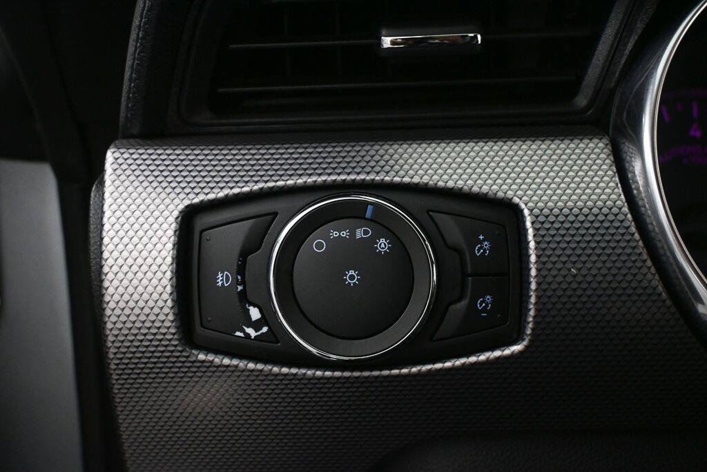 Used 2020 Ford Mustang GT w/ Equipment Group 301A RWD image 9