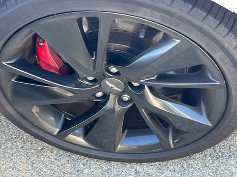 Used 2023 Genesis G70 3.3T w/ Sport Prestige Package image 17