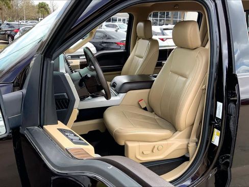 Used 2020 Ford F150 Lariat w/ Equipment Group 501A Mid image 8