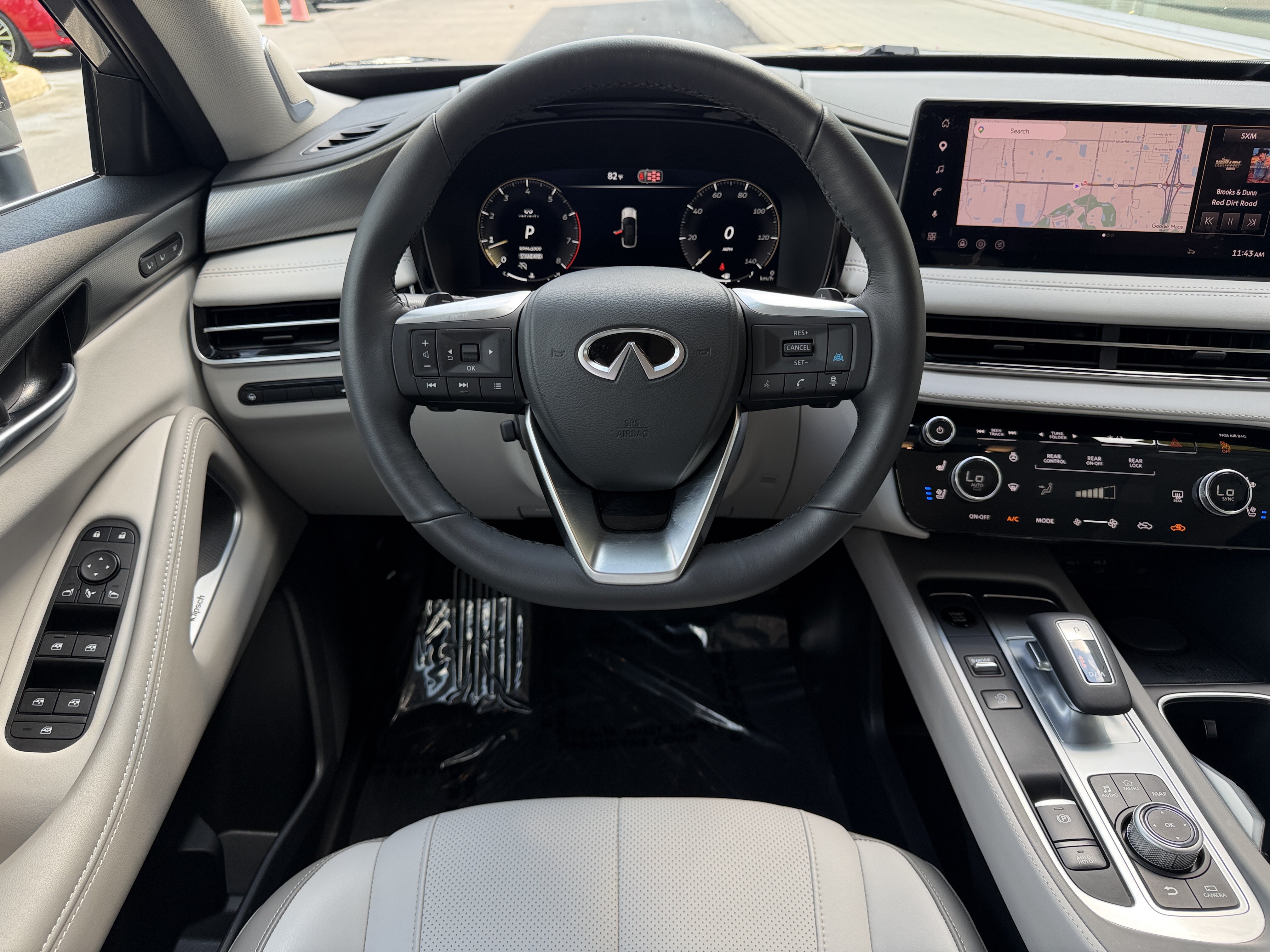 Certified 2027 INFINITI QX60 Luxe w/ Cargo Package FWD image 15
