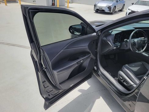 Used 2023 Lexus RX 350 Premium Plus w/ Cold Area Package FWD image 19