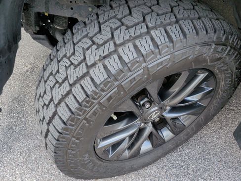 Used 2022 Lexus GX 460 Premium image 13