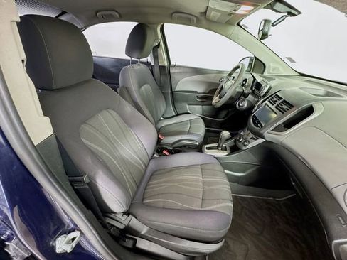 Used 2015 Chevrolet Sonic LT FWD image 26