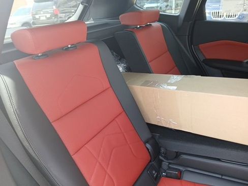 New 2025 BMW X1 xDrive28i w/ Technology Package image 12