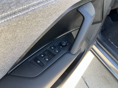 Certified 2026 Volkswagen Tiguan S FWD image 13