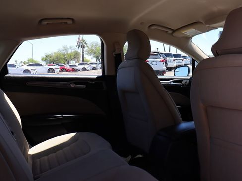 Used 2018 Ford Fusion S FWD image 28