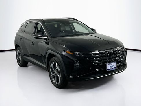 Used 2023 Hyundai Tucson Limited image 3
