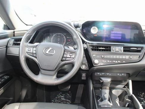 Certified 2023 Lexus ES 350 w/ Premium Package image 14