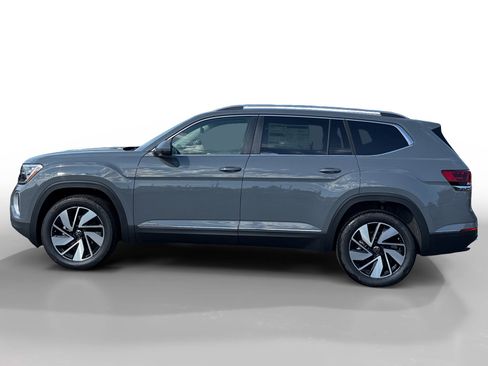 New 2026 Volkswagen Atlas SEL image 2