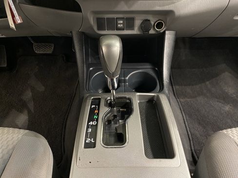 Used 2012 Toyota Tacoma PreRunner w/ SR5 Pkg image 14