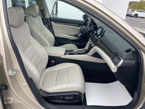 Used 2018 Honda Accord Touring image 51